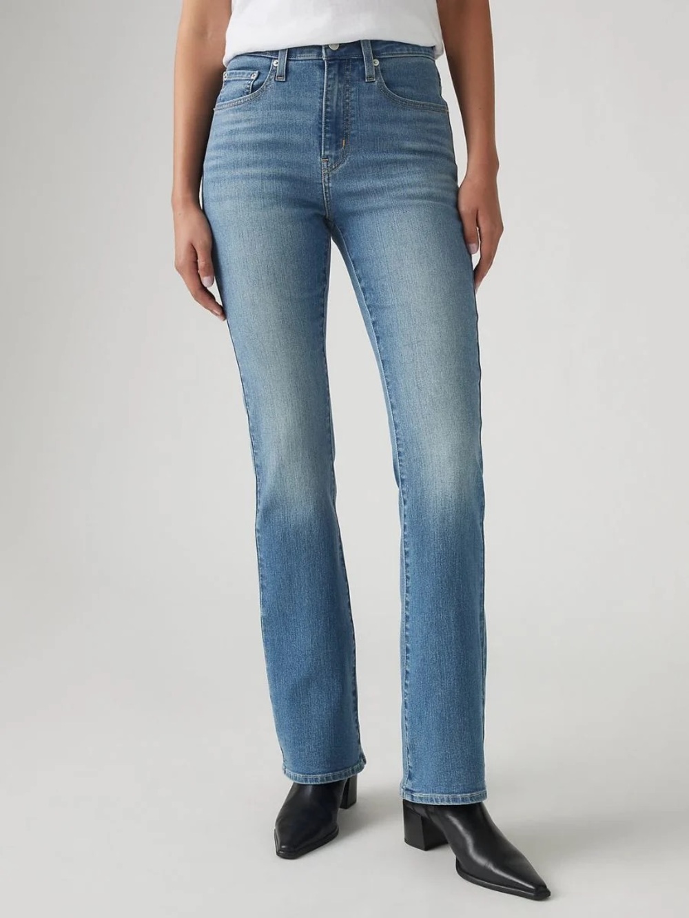 Levi’s 725 High Rise Bootcut Blue Wash Stretch Denim Jeans Wardrobe Staple Chic